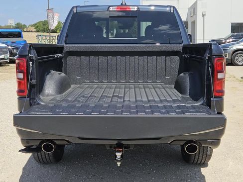 New 2026 RAM 1500 Express AWD/4WD image 7