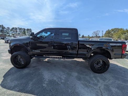 Used 2021 Ford F250 Lariat image 8