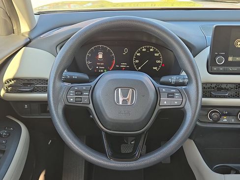 Certified 2023 Honda HR-V LX image 18