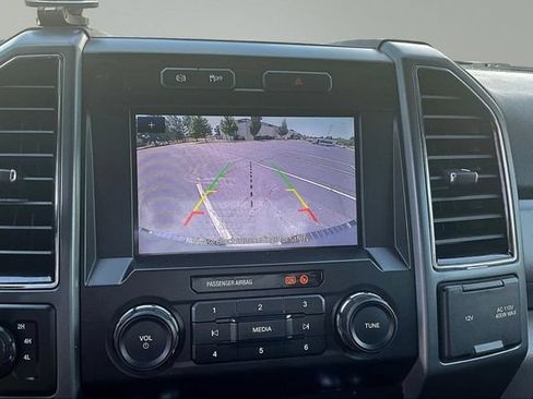 Used 2021 Ford F250 XLT AWD/4WD image 13