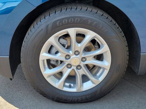 Used 2020 Chevrolet Equinox LT FWD image 6
