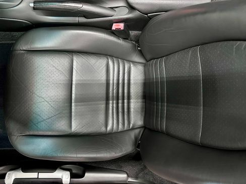 Used 2000 Porsche 911 Cabriolet image 19