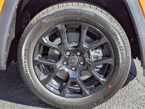 New 2026 Jeep Compass Latitude image 11