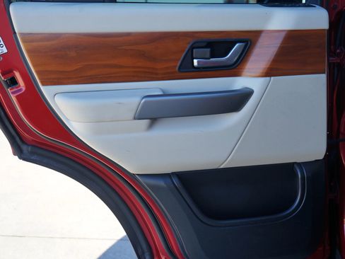 Used 2008 Land Rover Range Rover Sport HSE image 34