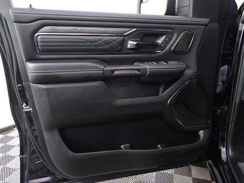Used 2025 RAM 1500 Limited w/ Off Road Group AWD/4WD image 22