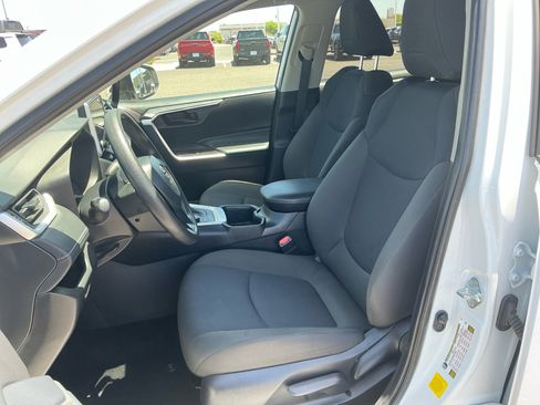 Certified 2025 Toyota RAV4 LE AWD/4WD image 14