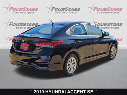 Used 2019 Hyundai Accent SE image 4