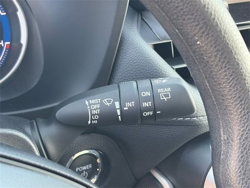 Used 2025 Toyota RAV4 XLE image 31