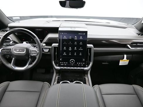 New 2026 GMC Yukon XL Elevation w/ Elevation Premium Package image 12