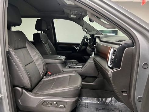 Used 2025 GMC Sierra 3500 Denali w/ Denali Reserve Package image 58