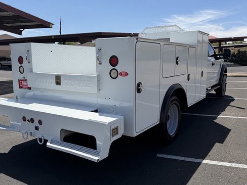 Used 2018 Ford F550 2WD Crew Cab Super Duty w/ XL Value Package image 5