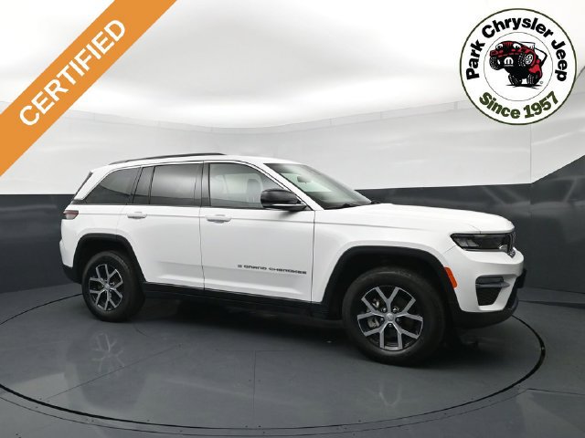 Certified 2025 Jeep Grand Cherokee Limited AWD/4WD image 1