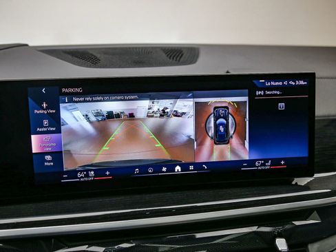 Used 2024 BMW X5 xDrive40i w/ M Sport Package AWD/4WD image 26