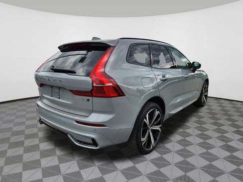 Used 2025 Volvo XC60 B5 Ultra w/ Protection Package Premier AWD/4WD image 4