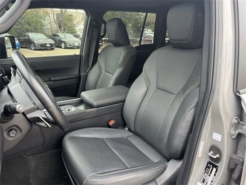 Used 2024 Lexus GX 550 image 28