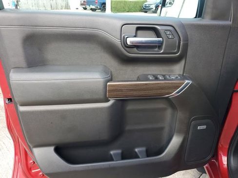 Used 2019 Chevrolet Silverado 1500 RST w/ All-Star Edition image 17