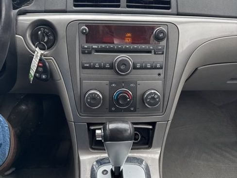 Used 2008 Saturn Aura XE w/ Preferred Package image 9