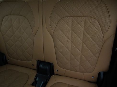 Used 2024 BMW X7 xDrive40i AWD/4WD image 40