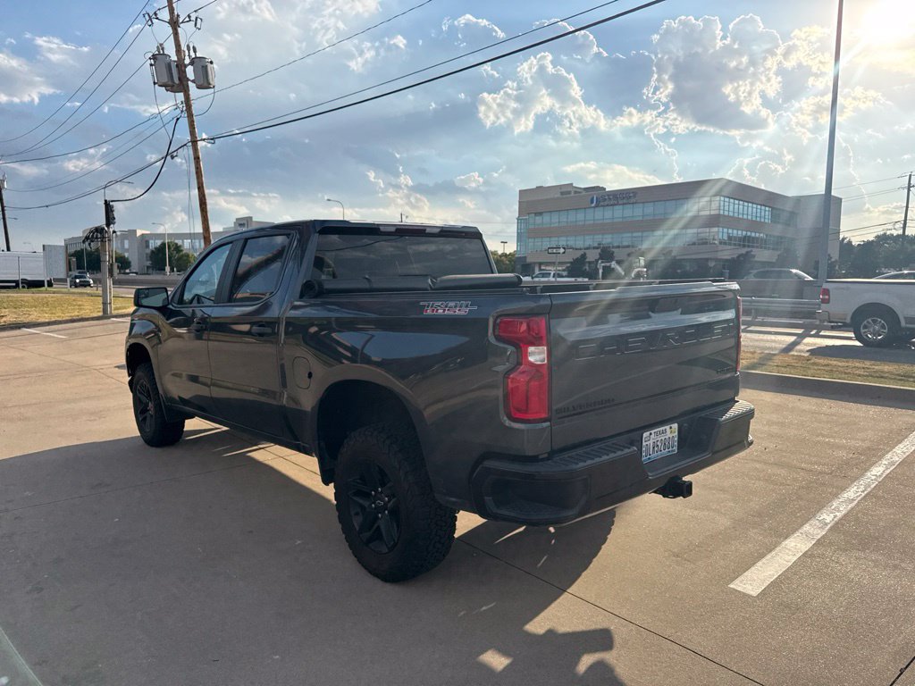 Used 2021 Chevrolet Silverado 1500 Custom Trail Boss w/ LPO, Dark Essentials Package AWD/4WD image 11