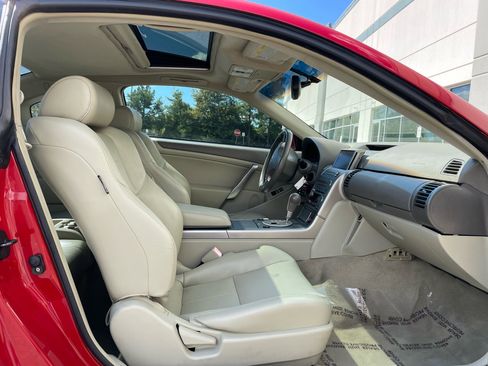 Used 2004 INFINITI G35 Coupe w/ Premium Pkg image 16