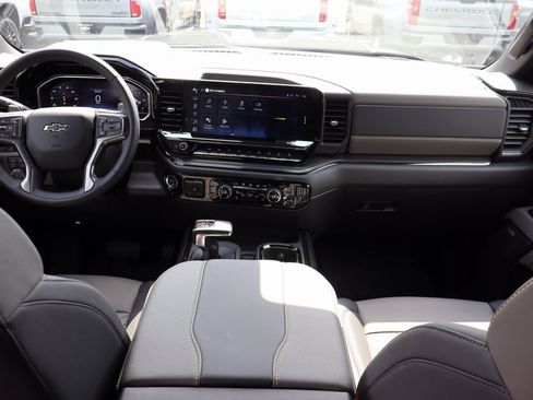 New 2025 Chevrolet Silverado 1500 ZR2 w/ Technology Package image 21