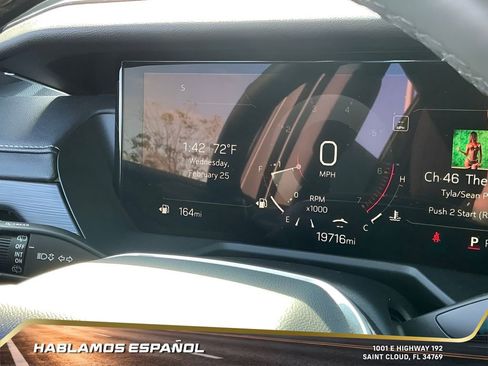 Certified 2025 GMC Acadia Elevation image 28