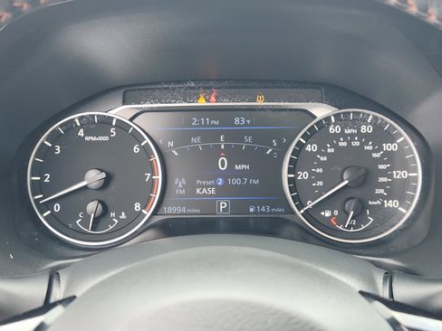 Used 2024 Nissan Altima 2.5 SR FWD image 17