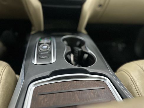 Used 2019 Acura MDX SH-AWD image 29