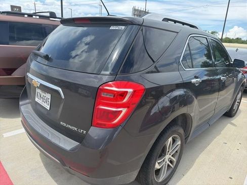 Used 2016 Chevrolet Equinox LTZ w/ Enhanced Convenience Package FWD image 3