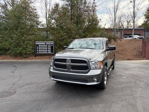 Used 2013 RAM 1500 Express image 3