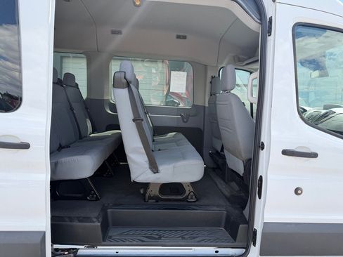 Used 2017 Ford Transit 150 XLT RWD image 23