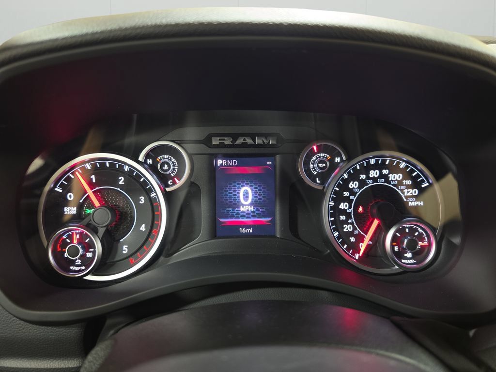 New 2027 RAM 3500 Big Horn AWD/4WD image 22