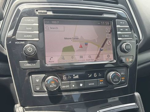 Used 2023 Nissan Maxima Platinum w/ Sport Mat Group FWD image 22