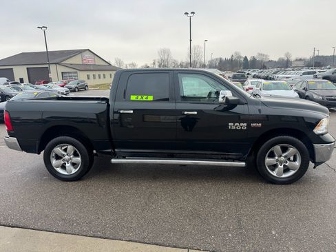 Used 2017 RAM 1500 Big Horn image 4