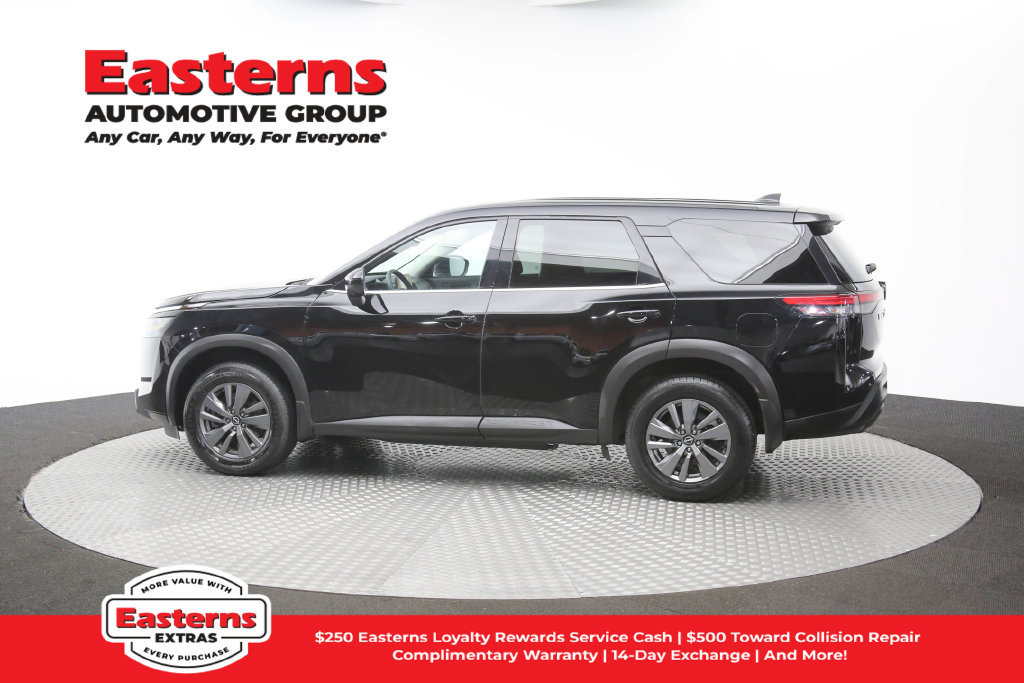 Used 2024 Nissan Pathfinder S AWD/4WD image 59