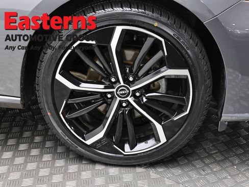 Used 2023 Nissan Altima 2.5 SR AWD/4WD image 31