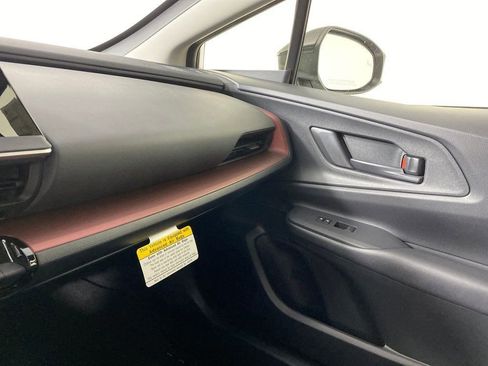 New 2026 Toyota Prius Plug-In Hybrid FWD image 21