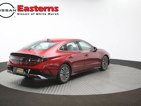 Used 2025 Hyundai Sonata SEL FWD image 40