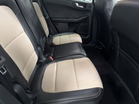 Used 2022 Ford Escape Titanium w/ Titanium Elite Package image 13