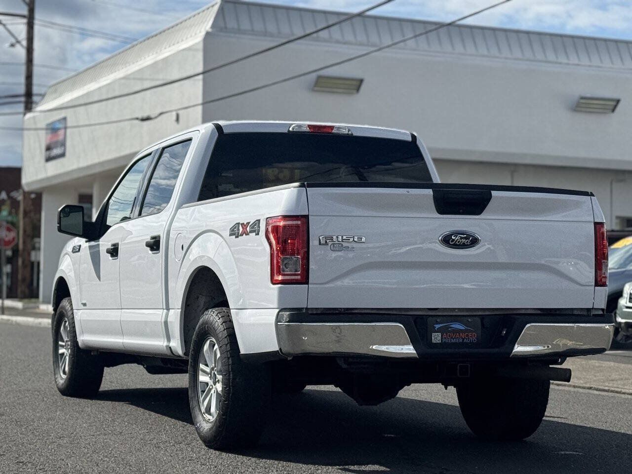 Used 2016 Ford F150 XLT w/ Max Trailer Tow Package AWD/4WD image 10
