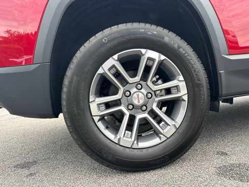 New 2026 GMC Terrain Elevation w/ Technology Package II FWD image 18