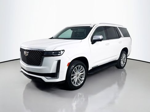 Used 2022 Cadillac Escalade Premium Luxury AWD/4WD image 4