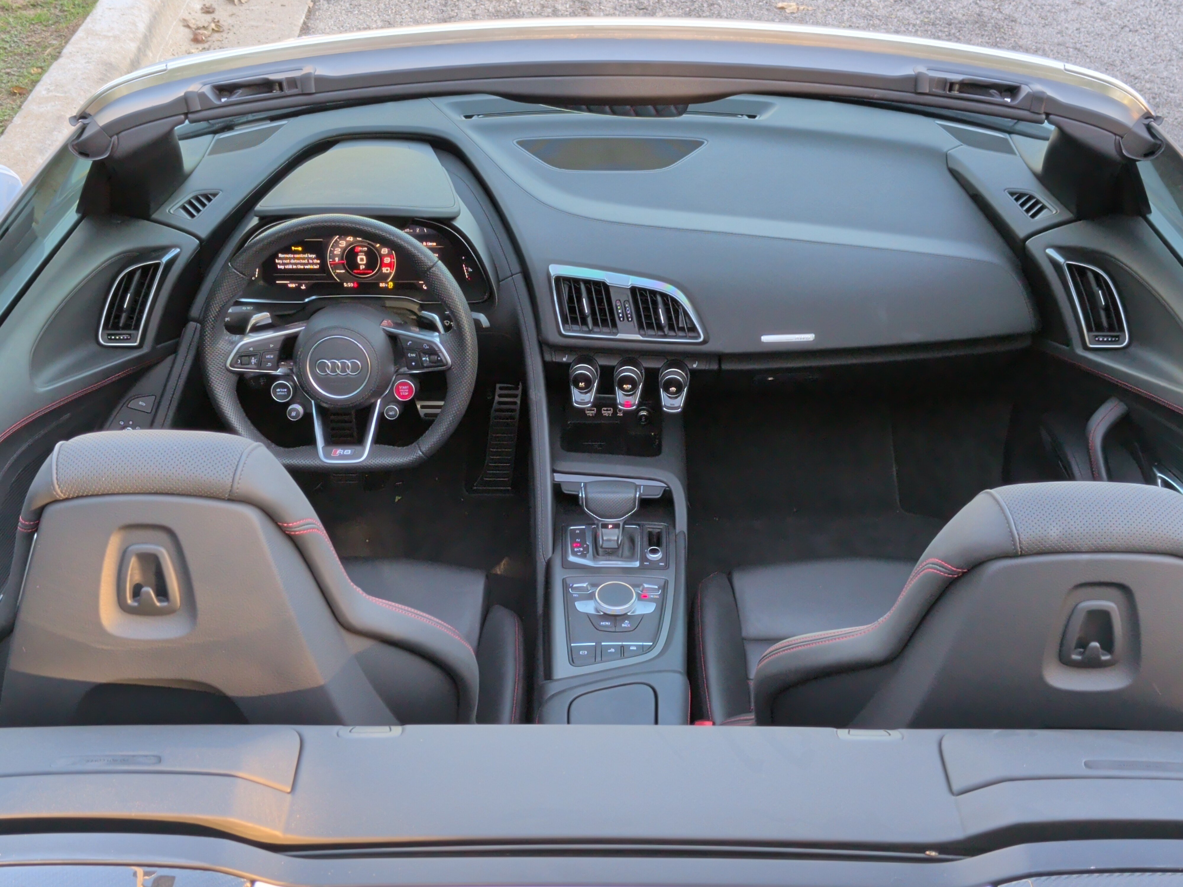 Used 2023 Audi R8 V10 performance RWD image 28