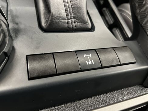 Used 2025 Toyota Tacoma TRD Off-Road image 27