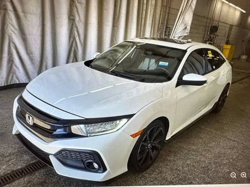 Used 2019 Honda Civic Sport Touring image 1