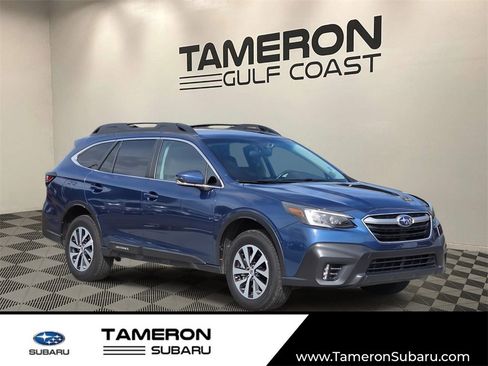 Used 2022 Subaru Outback Premium image 1