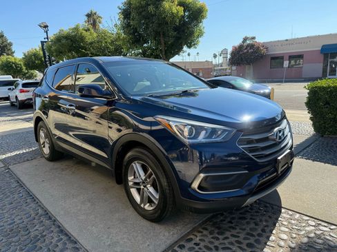 Used 2018 Hyundai Santa Fe Sport image 3