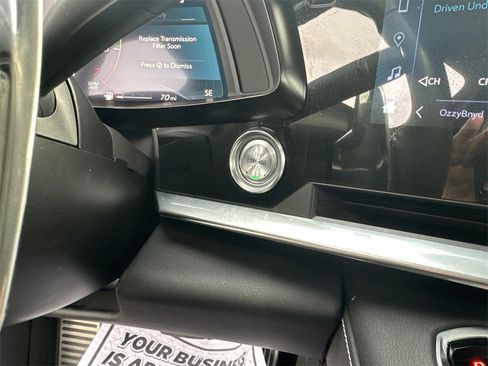 Used 2024 Chevrolet Corvette Stingray Coupe w/ 1LT image 29