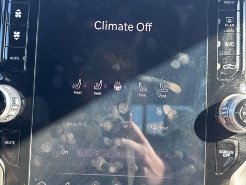 Used 2025 RAM 1500 Laramie image 26