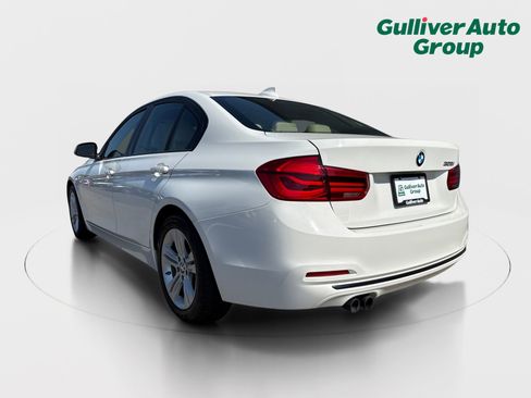 Used 2016 BMW 328i Sedan RWD image 5